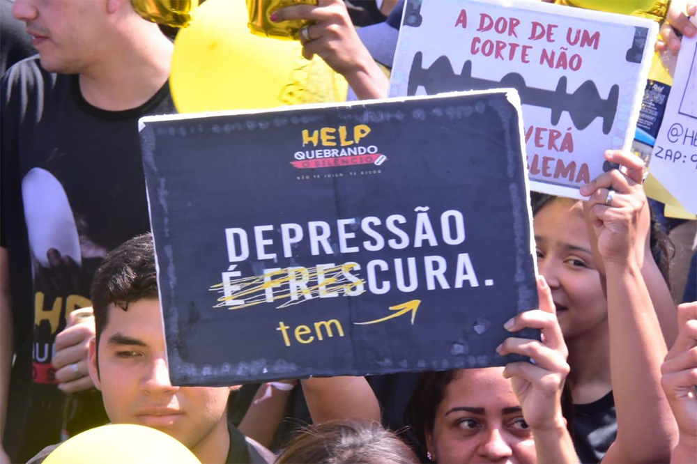 Manifestação contra a depressão e suicídio em Manaus Manifestação contra a depressão e suicídio em Manaus