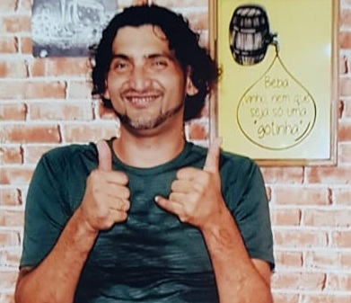 Polícia divulga foto de procurado por mandar matar mulher na zona Leste Polícia divulga foto de procurado por mandar matar mulher na zona Leste