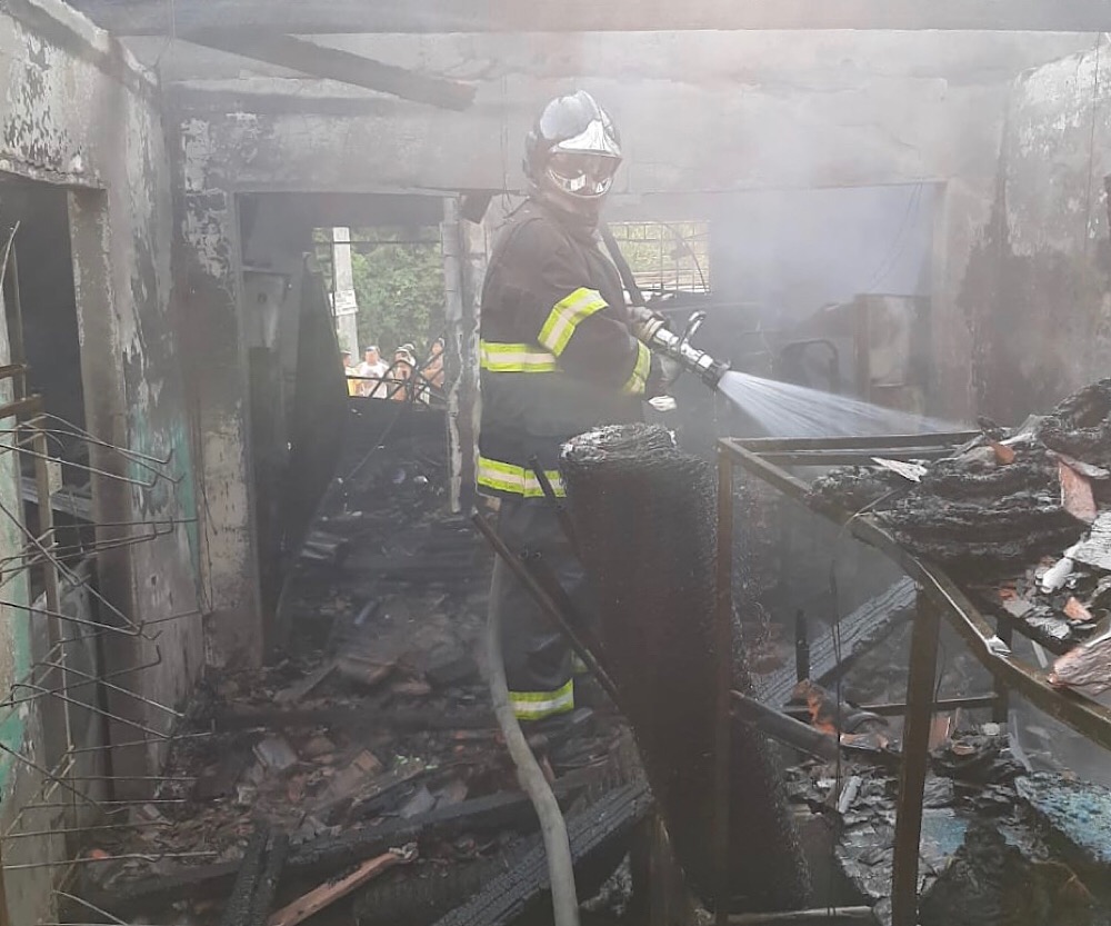 Inc&ecirc;ndio 