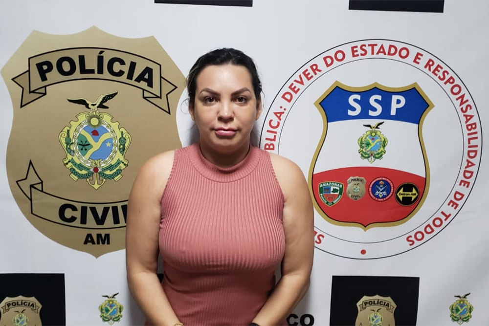 Sobrinha de Zé Roberto da Compensa é presa Sobrinha de Zé Roberto da Compensa é presa