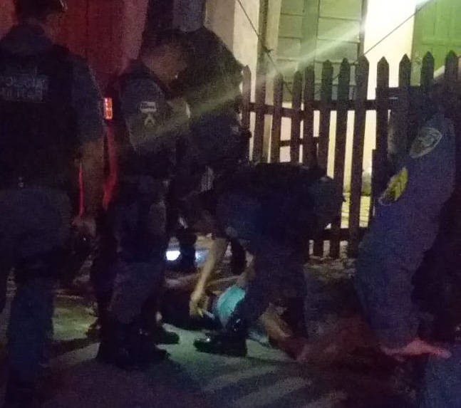 MORTE FAZ HORA EXTRA Noite de 5 execuções e troca de tiros em Manaus MORTE FAZ HORA EXTRA Noite de 5 execuções e troca de tiros em Manaus