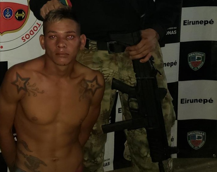 Após descobrir traição, homem mata vizinho a facadas em Eirunepé Após descobrir traição, homem mata vizinho a facadas em Eirunepé