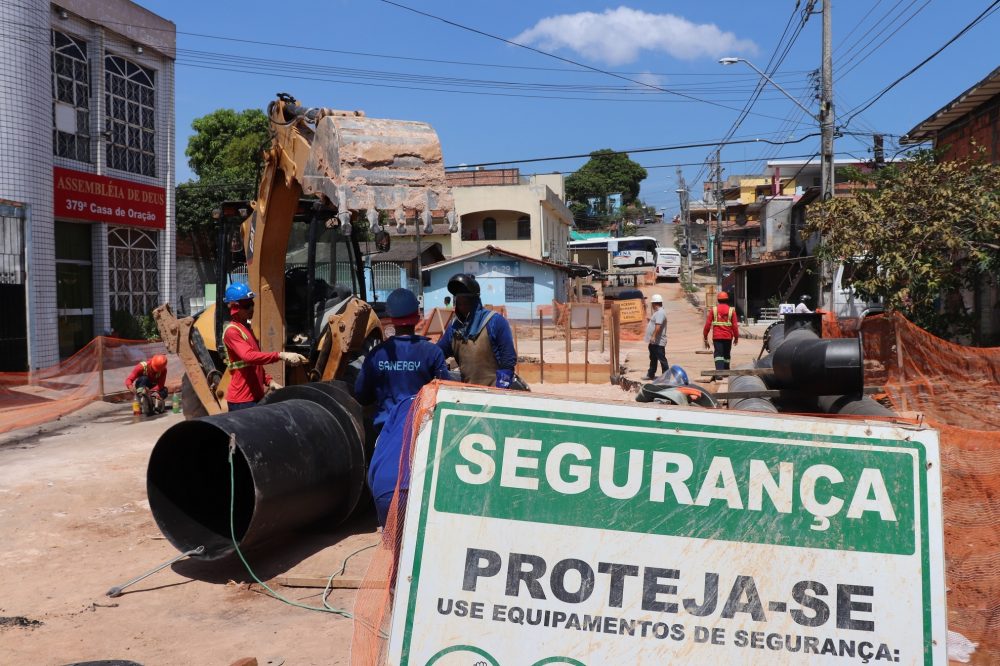 Nova adutora no Santo Antônio começa a operar até fim do ano Nova adutora no Santo Antônio começa a operar até fim do ano