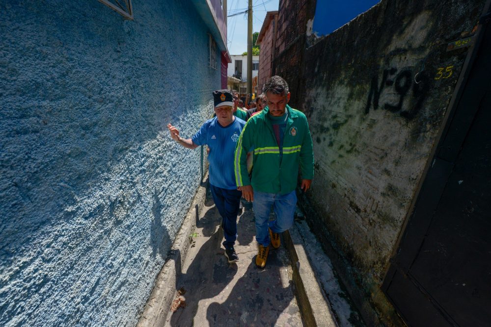 Programa de recapeamento da Prefeitura chega &agrave;s ruas do Coroado
