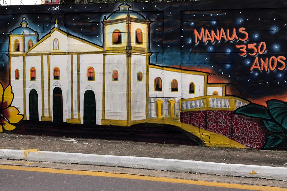 Manauara homenageia Manaus
