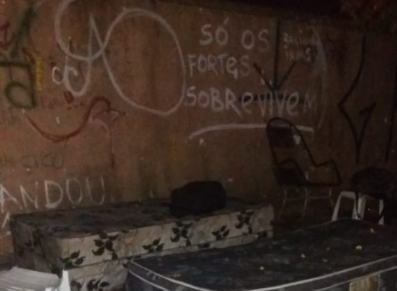Corpo &eacute; encontrado boiando dentro de piscina na Cachoeirinha
