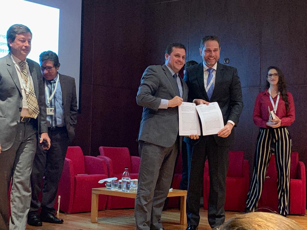 Ageman firma conv&ecirc;nio com cidade portuguesa em regula&ccedil;&atilde;o e saneamento b&aacute;sico