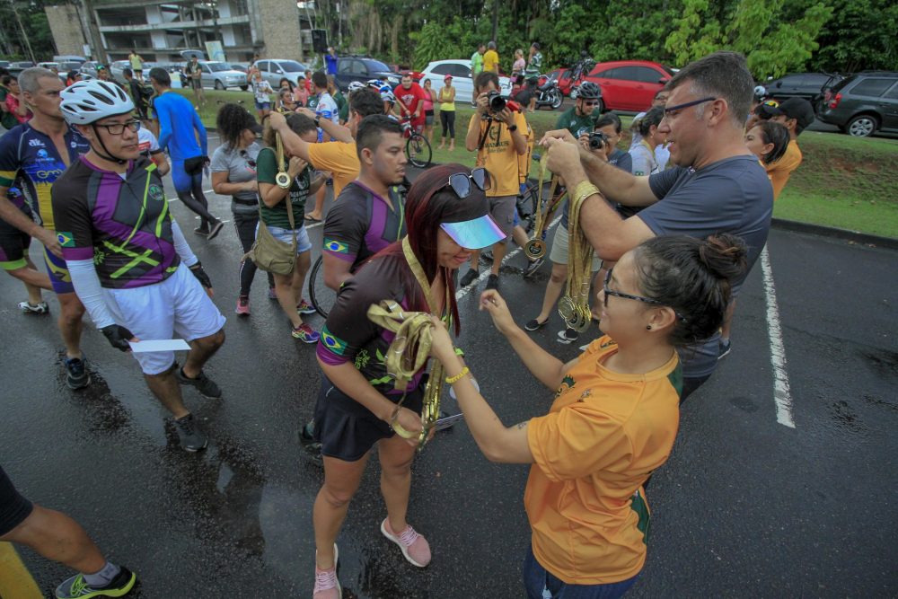 Corrida ciclística de 24 horas é realizada com sucesso em Manaus Corrida ciclística de 24 horas é realizada com sucesso em Manaus