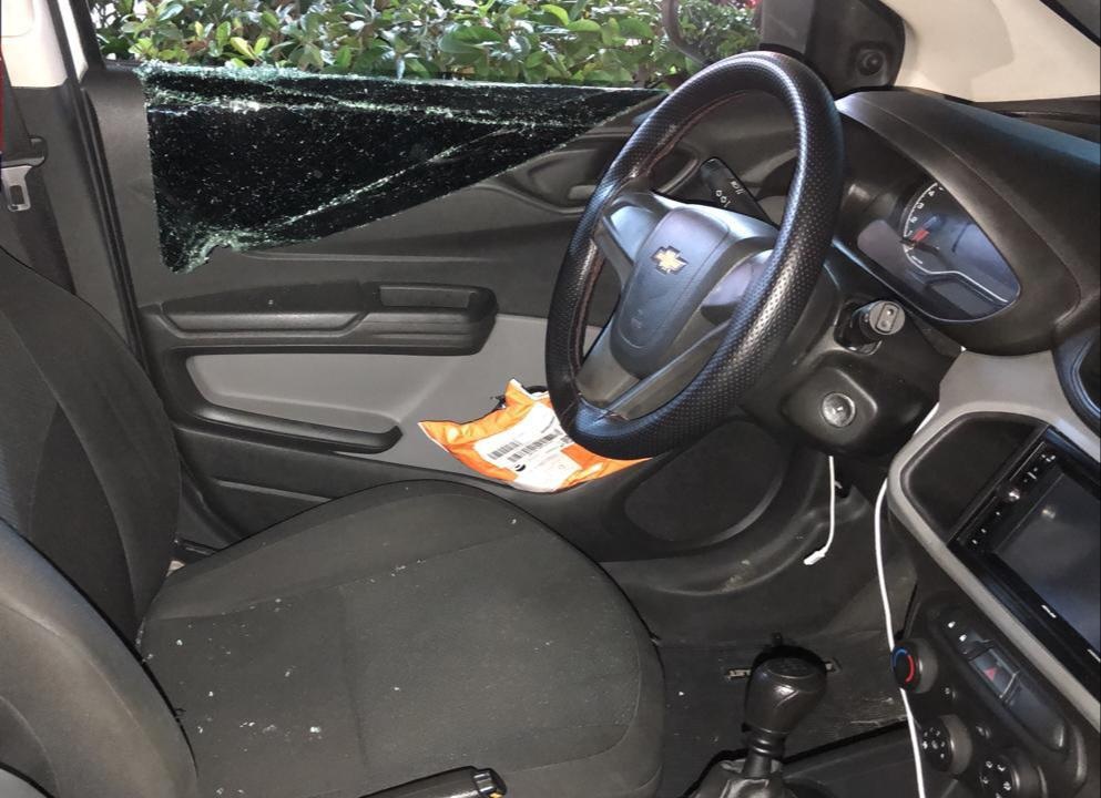 Motorista de aplicativo é baleado em tentativa de assalto na bola das Letras Motorista de aplicativo é baleado em tentativa de assalto na bola das Letras