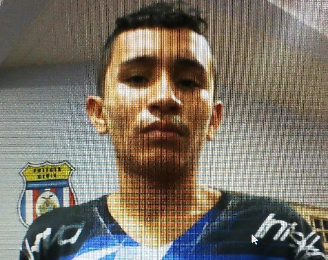 Polícia procura quinto acusado de matar e esquartejar grávida; ela foi morta suspeita de ser X9 Polícia procura quinto acusado de matar e esquartejar grávida; ela foi morta suspeita de ser X9