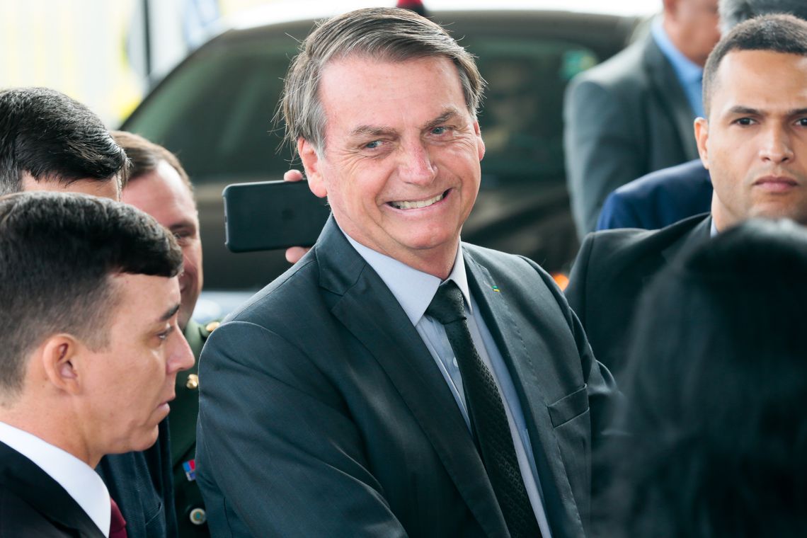 Nenhum ministro fará parte de novo partido, diz Bolsonaro Nenhum ministro fará parte de novo partido, diz Bolsonaro
