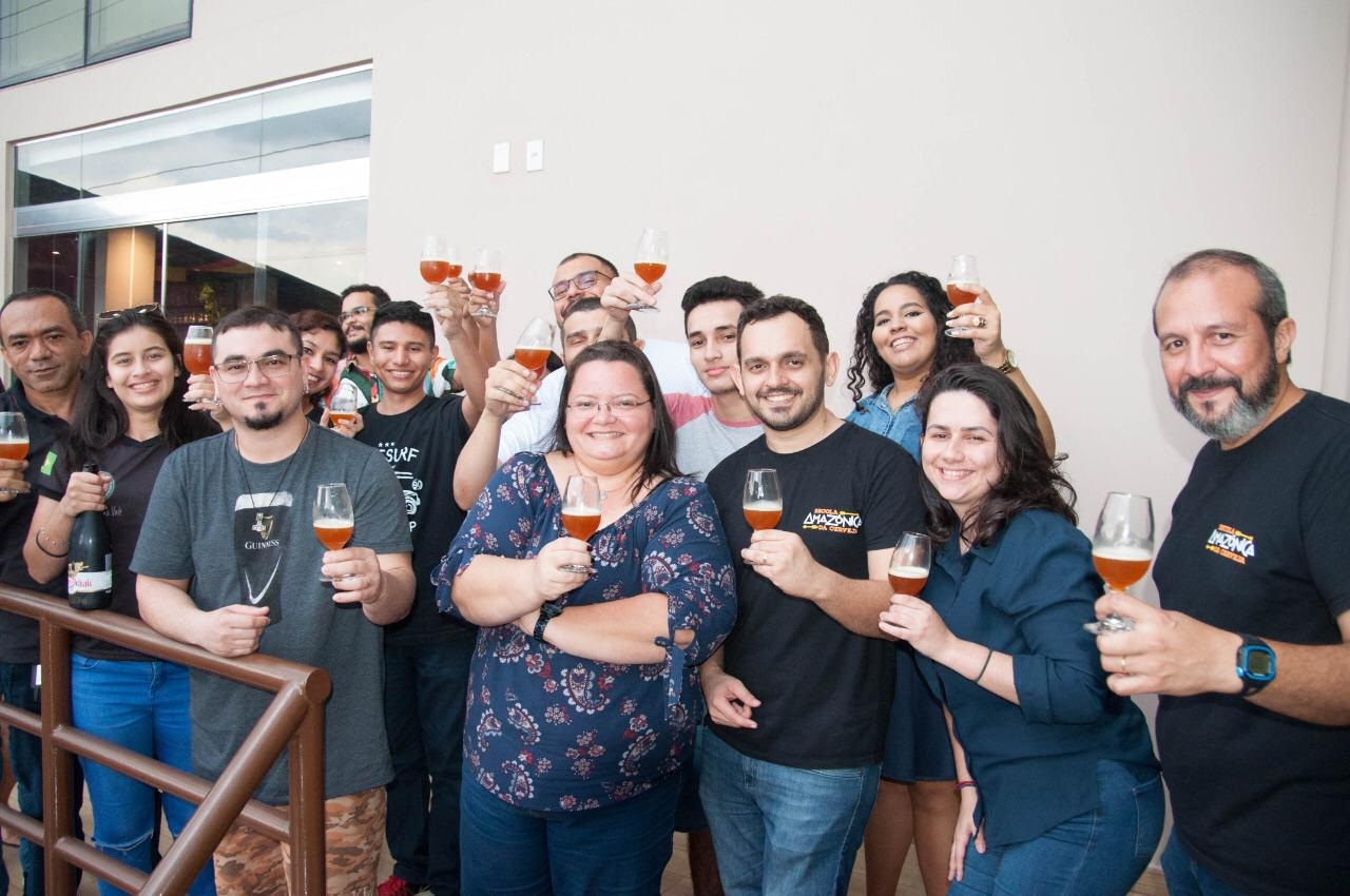 Manaus ganha primeira turma de sommeliers em cerveja formada em escola local Manaus ganha primeira turma de sommeliers em cerveja formada em escola local