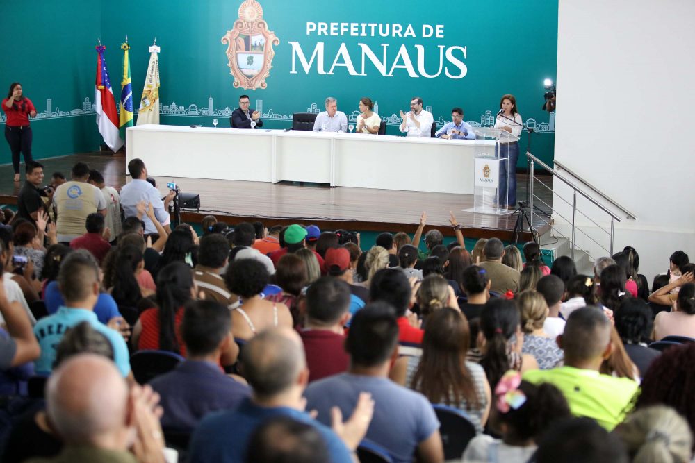 Famílias Famílias