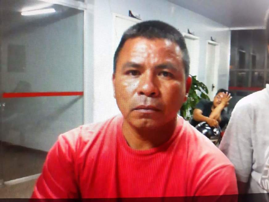 Acusado de agredir companheira com tesouradas é procurado pela polícia Acusado de agredir companheira com tesouradas é procurado pela polícia