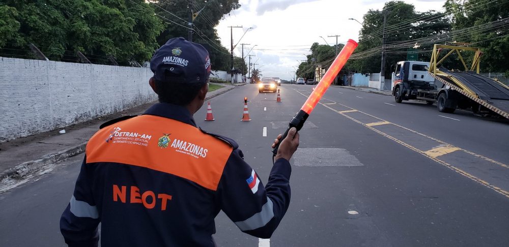 Opera&ccedil;&atilde;o Lei Seca autua mais de 20 motoristas embriagados em seis dias