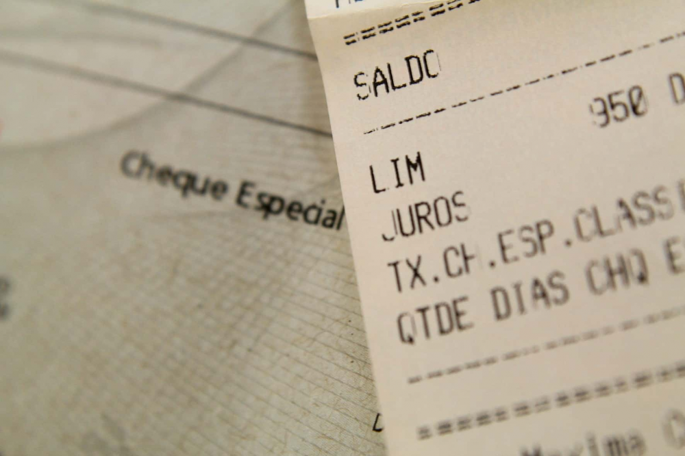 M&eacute;dia de juro do cheque especial fecha 2019 menor que no in&iacute;cio do ano