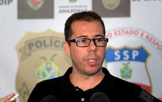 SEM FERIDOS Policiais e delegados são recebidos a tiros durante campana em Flores SEM FERIDOS Policiais e delegados são recebidos a tiros durante campana em Flores