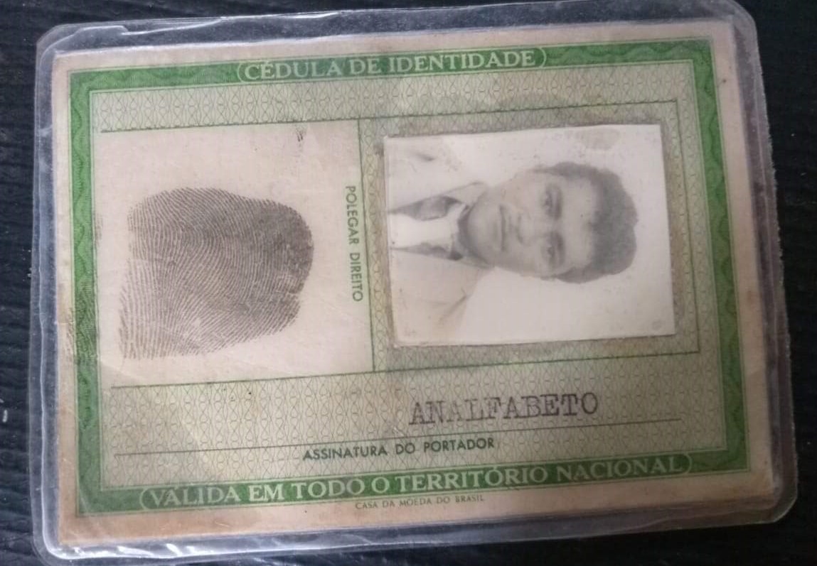 Caído em frente de casa, 'Goiano' é encontrado morto com pés e mãos amarrados Caído em frente de casa, 'Goiano' é encontrado morto com pés e mãos amarrados