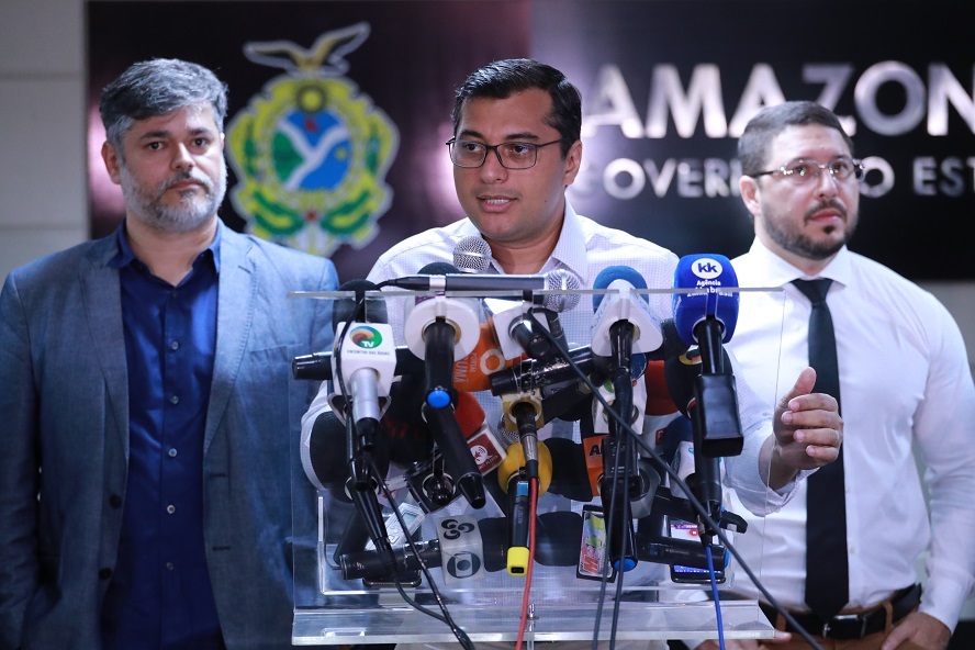 Contratação direta de terceirizados pelo Estado trará 30% de economia. Veja como Contratação direta de terceirizados pelo Estado trará 30% de economia. Veja como