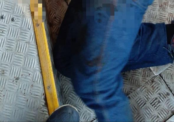 Sargento da PM &eacute; ferido durante assalto a &ocirc;nibus na Max Teixeira
