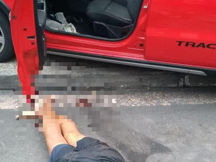 Personal trainer &eacute; morto com tiro na nuca em posto no Aleixo