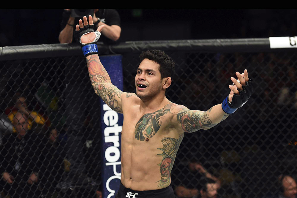 Lutador do Careiro da Várzea finaliza no UFC Lutador do Careiro da Várzea finaliza no UFC