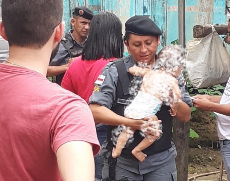 Sofrendo maus tratos e fome, crianças e um bebê são resgatados em Rio Preto da Eva Sofrendo maus tratos e fome, crianças e um bebê são resgatados em Rio Preto da Eva