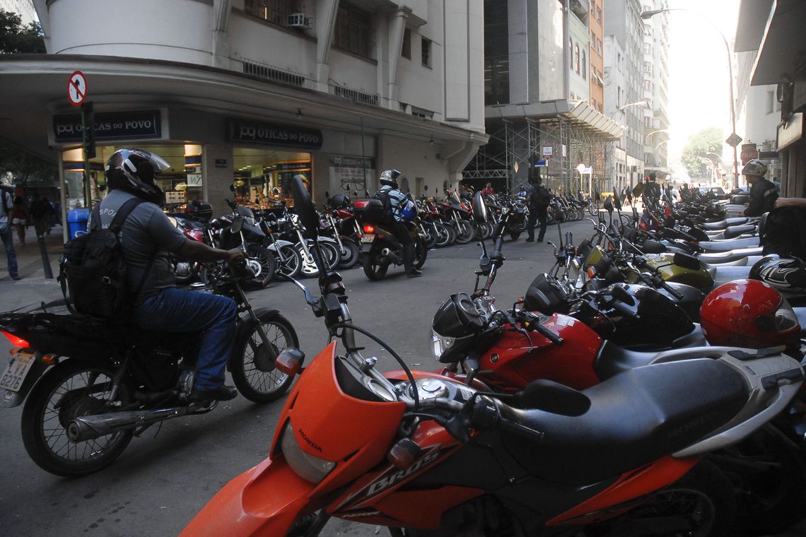 Abraciclo estima aumento de 6,1% na produção de motocicletas neste ano Abraciclo estima aumento de 6,1% na produção de motocicletas neste ano