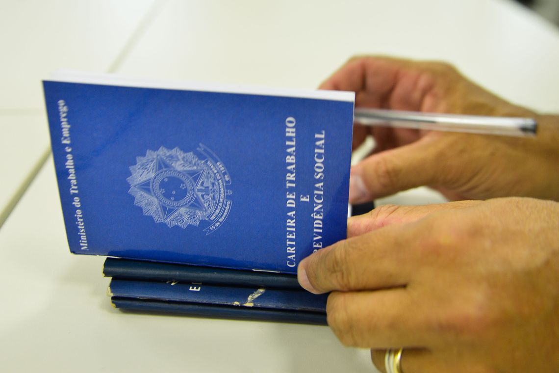 Brasil criou 644 mil novas vagas de trabalho em 2019
