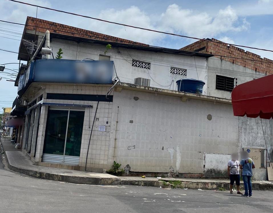 Dono de panificadora e homem são presos em flagrante por 'gato' de energia no Armando Mendes Dono de panificadora e homem são presos em flagrante por 'gato' de energia no Armando Mendes