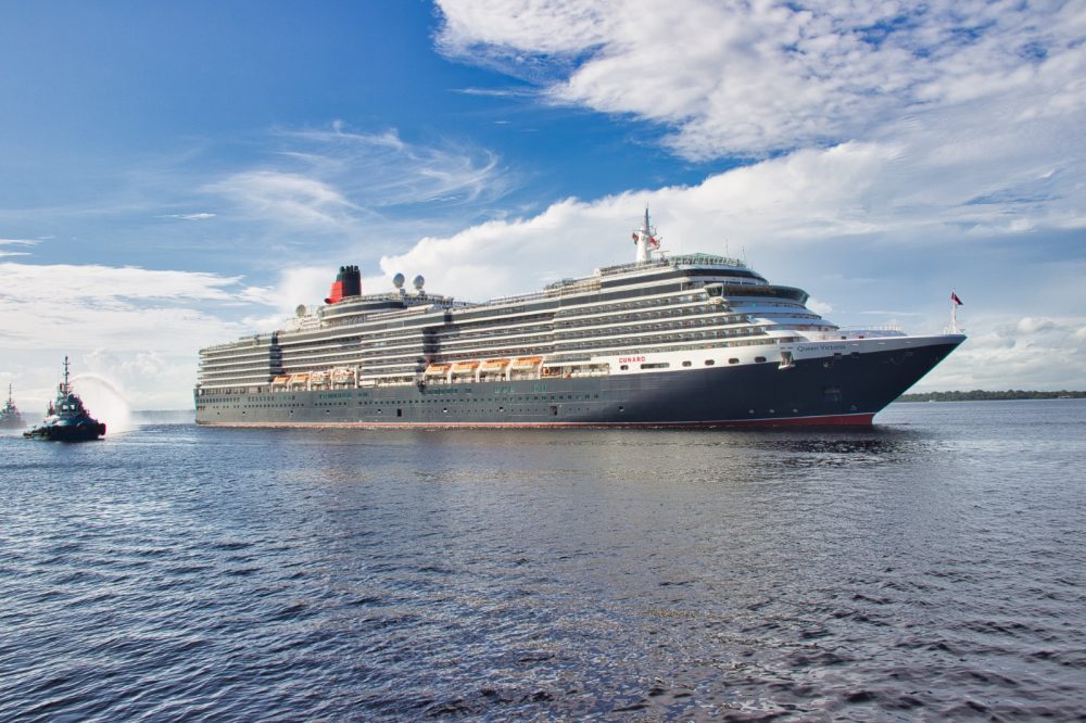Maior navio da temporada chega a Manaus com quase 3 mil turistas Maior navio da temporada chega a Manaus com quase 3 mil turistas