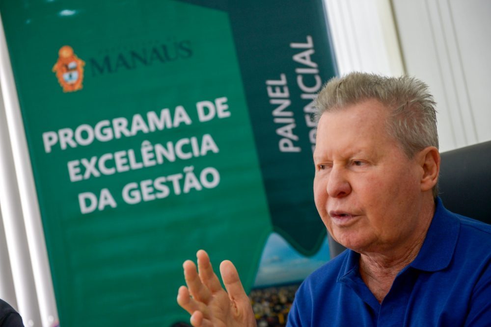 Prefeito elenca ações do último ano e diz que Manaus não vive mais crise Prefeito elenca ações do último ano e diz que Manaus não vive mais crise