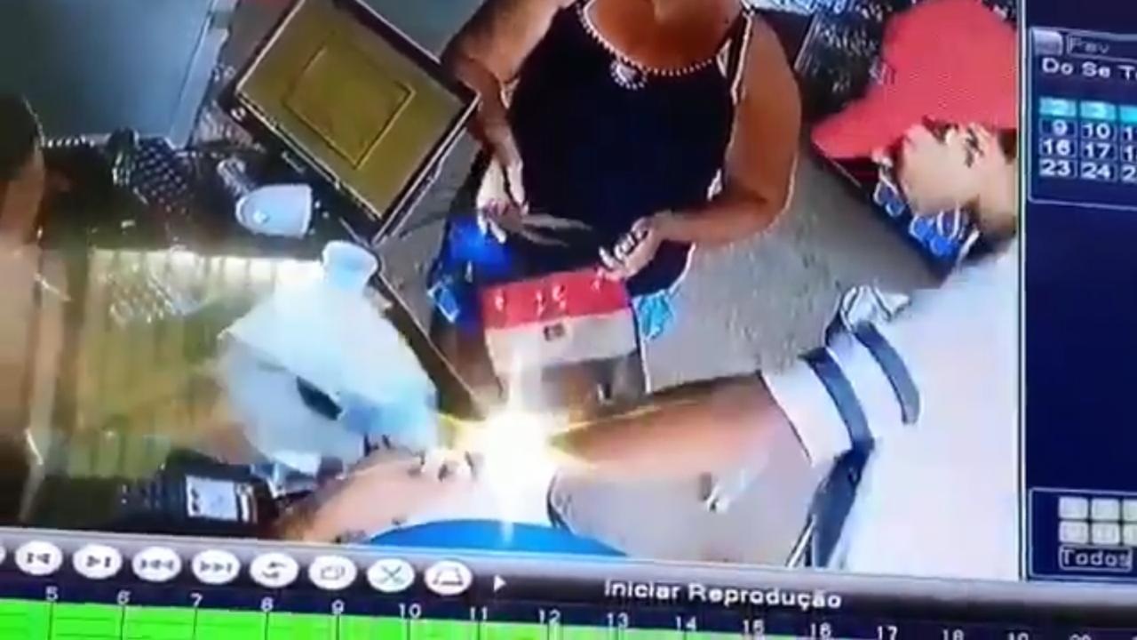 Veja v&iacute;deo de assalto a caixa expresso no Careiro Castanho