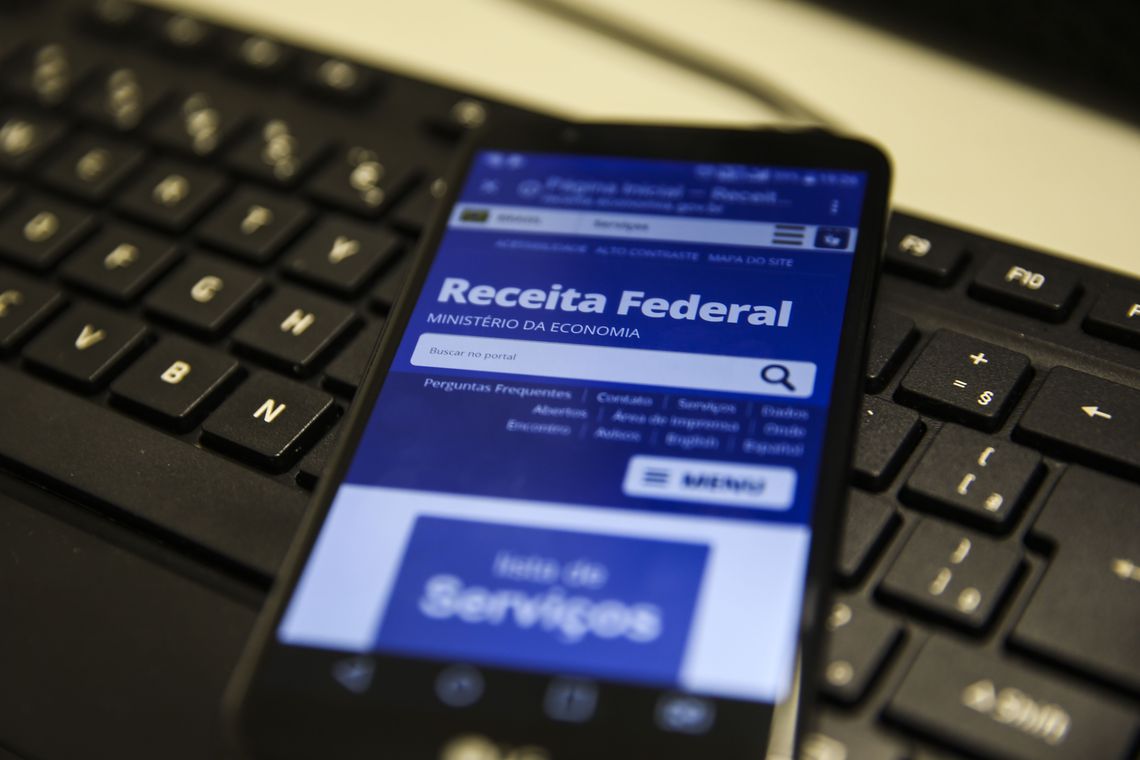 Receita abre na próxima segunda consulta ao lote residual de IR Receita abre na próxima segunda consulta ao lote residual de IR