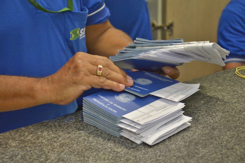 Prefeitura oferta 31 vagas de emprego nesta segunda-feira Prefeitura oferta 31 vagas de emprego nesta segunda-feira