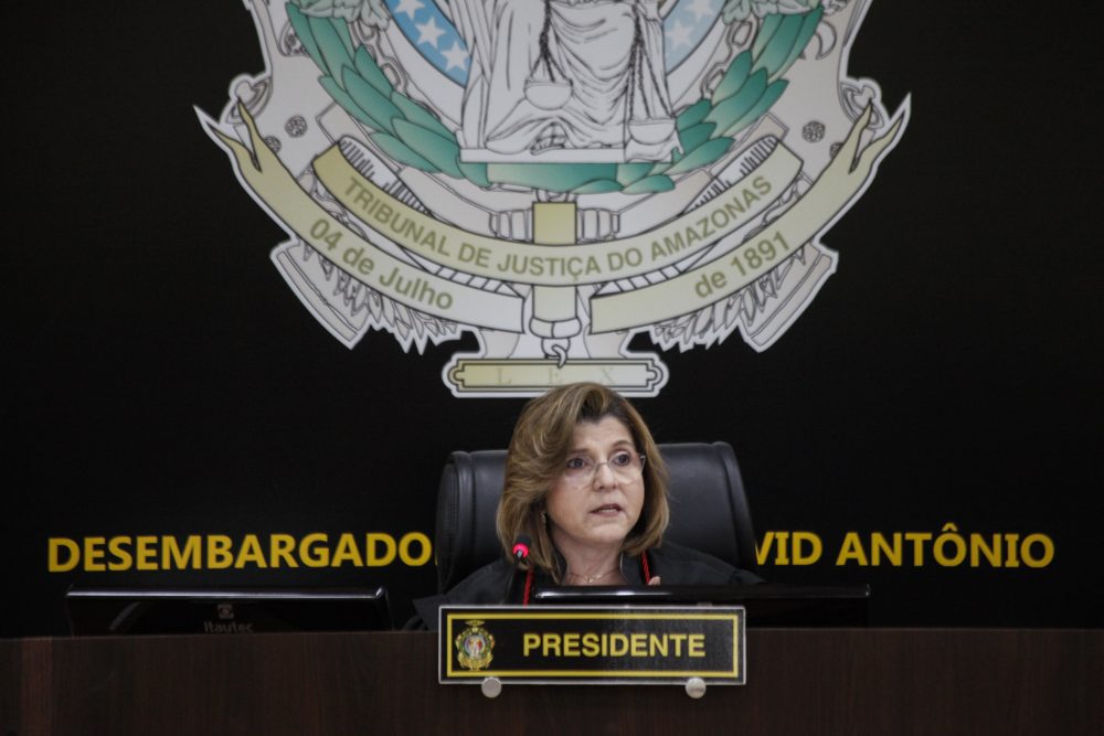 Latam terá que indenizar família impedida de fazer check-in por causa de 3 minutos Latam terá que indenizar família impedida de fazer check-in por causa de 3 minutos