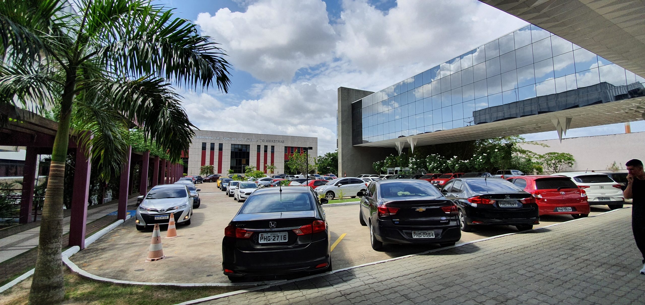 11 gestores já entregaram prestação de contas ao TCE-AM 11 gestores já entregaram prestação de contas ao TCE-AM