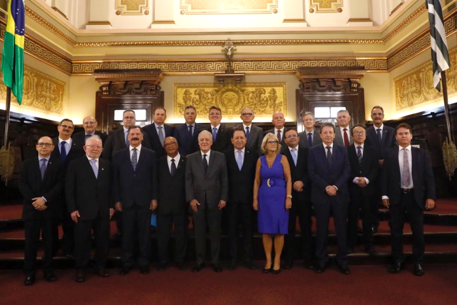 Yedo Sim&otilde;es e outros 21 dirigentes de Cortes aderem &agrave; cria&ccedil;&atilde;o do Col&eacute;gio de Presidentes dos TJs do Brasil