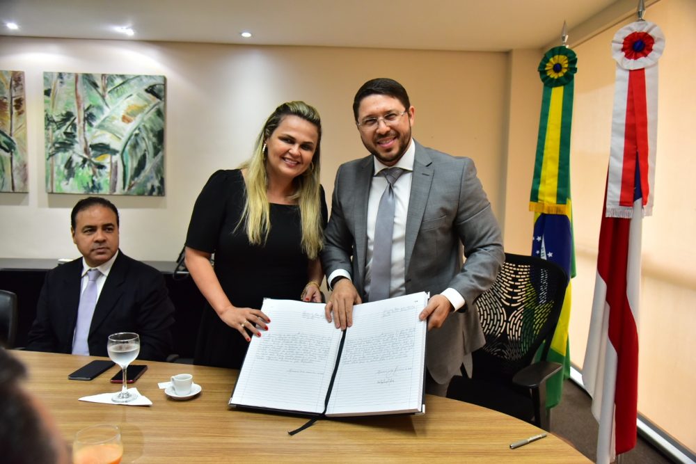 Nova delegada-geral assume e reafirma trabalho integrado com forças de segurança Nova delegada-geral assume e reafirma trabalho integrado com forças de segurança