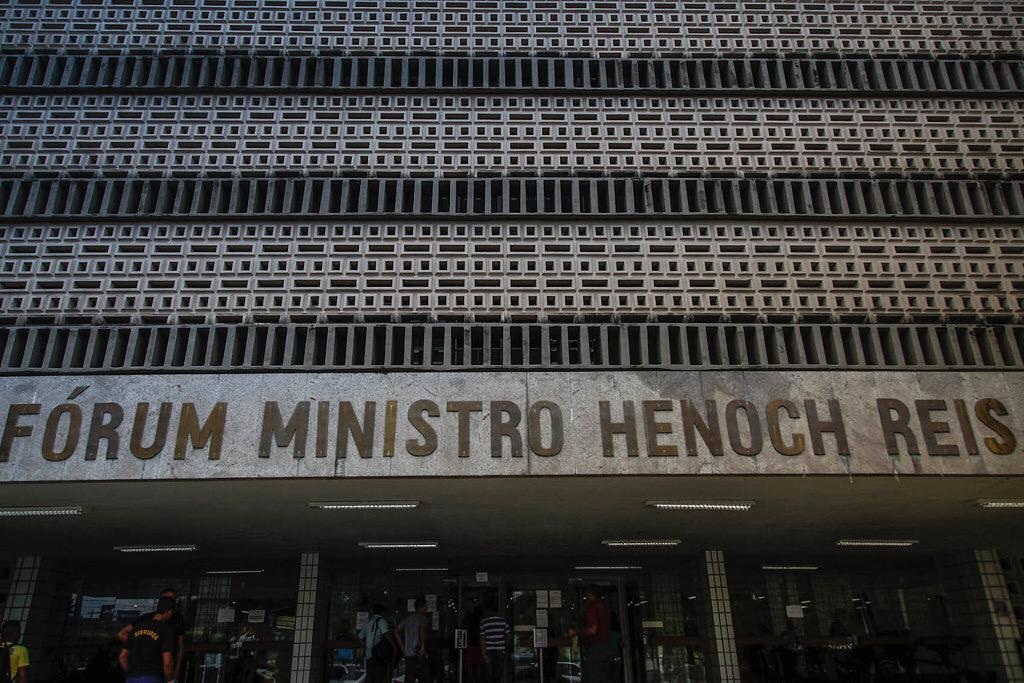 Acusados de assassinato de advogada são condenados a mais de 20 anos de prisão, cada Acusados de assassinato de advogada são condenados a mais de 20 anos de prisão, cada