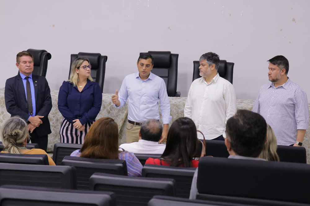 Governador suspende aulas no Estado Governador suspende aulas no Estado