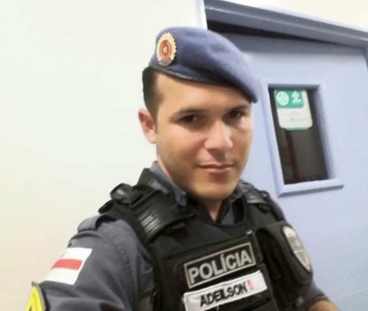 Cabo da PM morre ao ter a casa invadida e ser esfaqueado na zona Leste Cabo da PM morre ao ter a casa invadida e ser esfaqueado na zona Leste