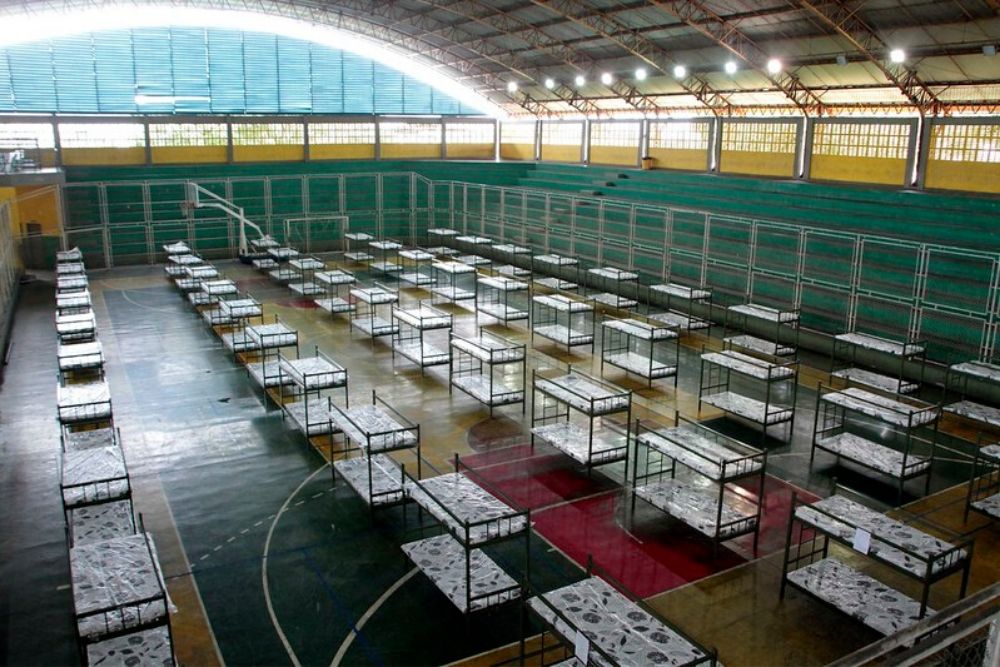 Justiça determina fornecimento de 15 mil quentinhas para imigrantes venezuelanos em Manaus Justiça determina fornecimento de 15 mil quentinhas para imigrantes venezuelanos em Manaus