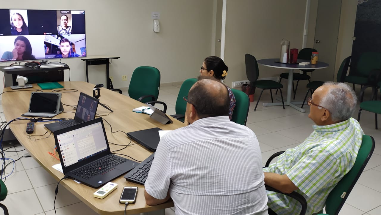 Alunos de Medicina v&atilde;o orientar e tirar d&uacute;vidas da popula&ccedil;&atilde;o usando aplicativo