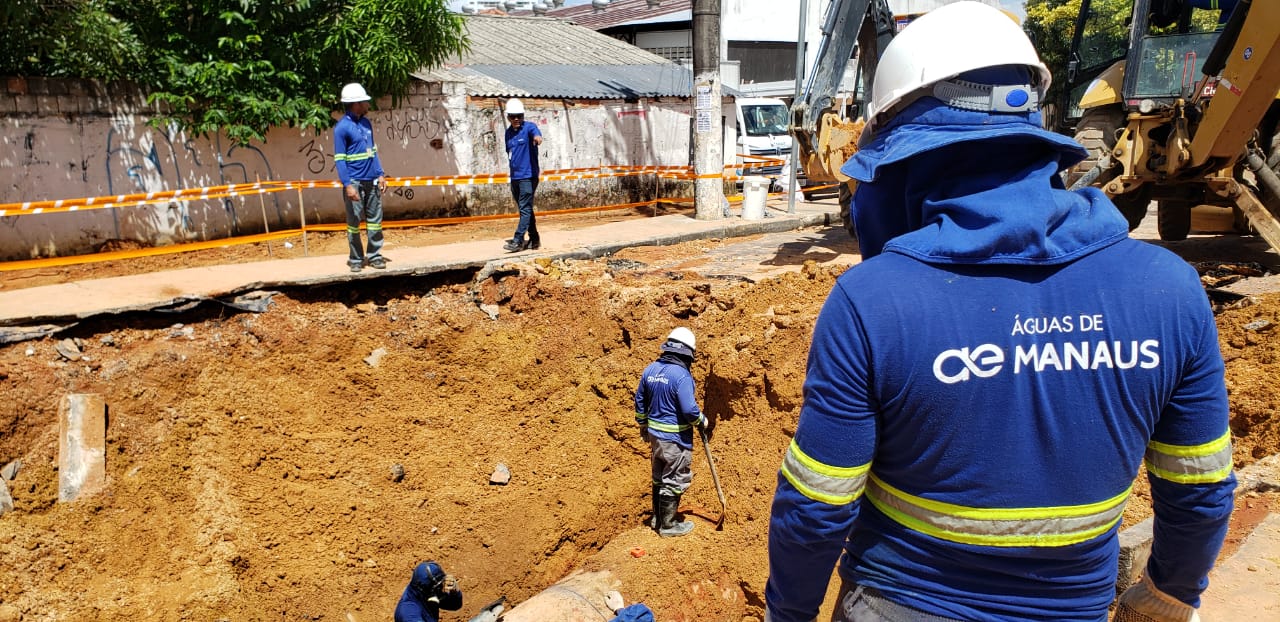 Águas de Manaus prevê concluir adutora até fim do dia; serviço será restabelecido em até 36h Águas de Manaus prevê concluir adutora até fim do dia; serviço será restabelecido em até 36h