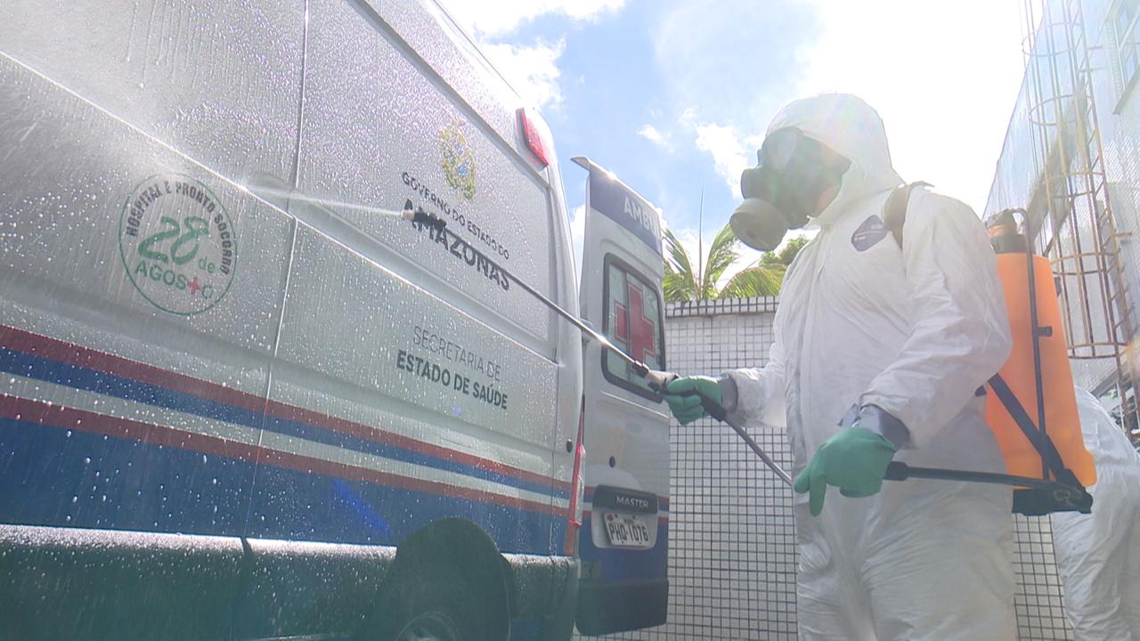 Militares fazem descontaminação de enfermaria e ambulâncias no HPS 28 de Agosto Militares fazem descontaminação de enfermaria e ambulâncias no HPS 28 de Agosto