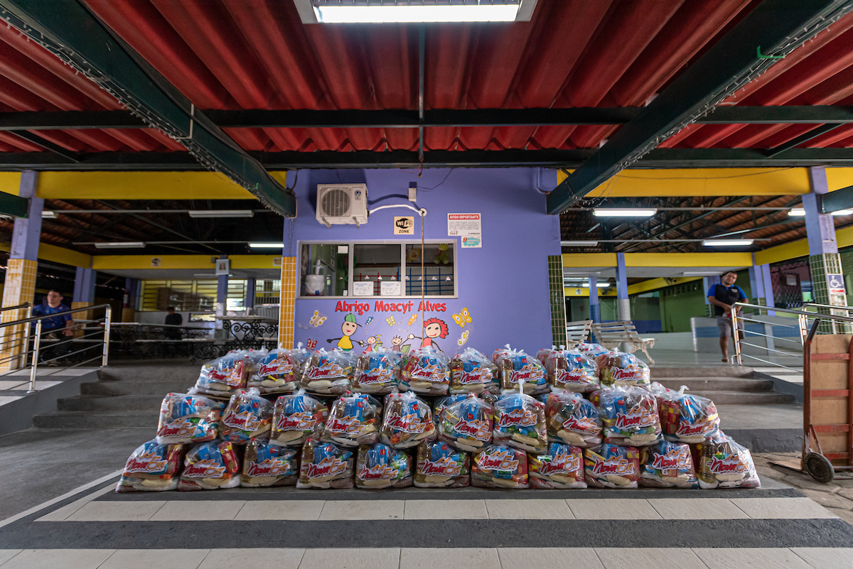 Nova Era entrega cestas básicas com 37 toneladas de alimentos em Manaus, Porto Velho e Boa Vista Nova Era entrega cestas básicas com 37 toneladas de alimentos em Manaus, Porto Velho e Boa Vista