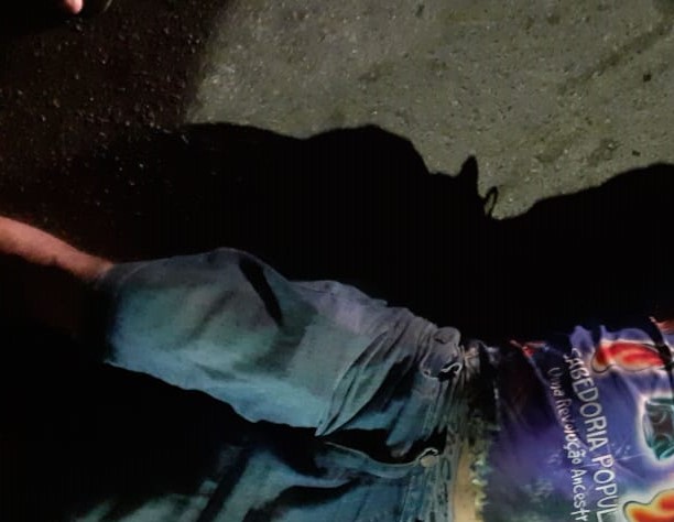 Atropelado em faixa de pedestre na Torquato, homem é socorrido e motorista foge Atropelado em faixa de pedestre na Torquato, homem é socorrido e motorista foge