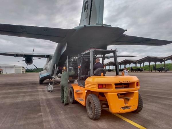 FAB transporta equipamentos para Manaus e faz descontaminação de aeroporto em Porto Velho FAB transporta equipamentos para Manaus e faz descontaminação de aeroporto em Porto Velho