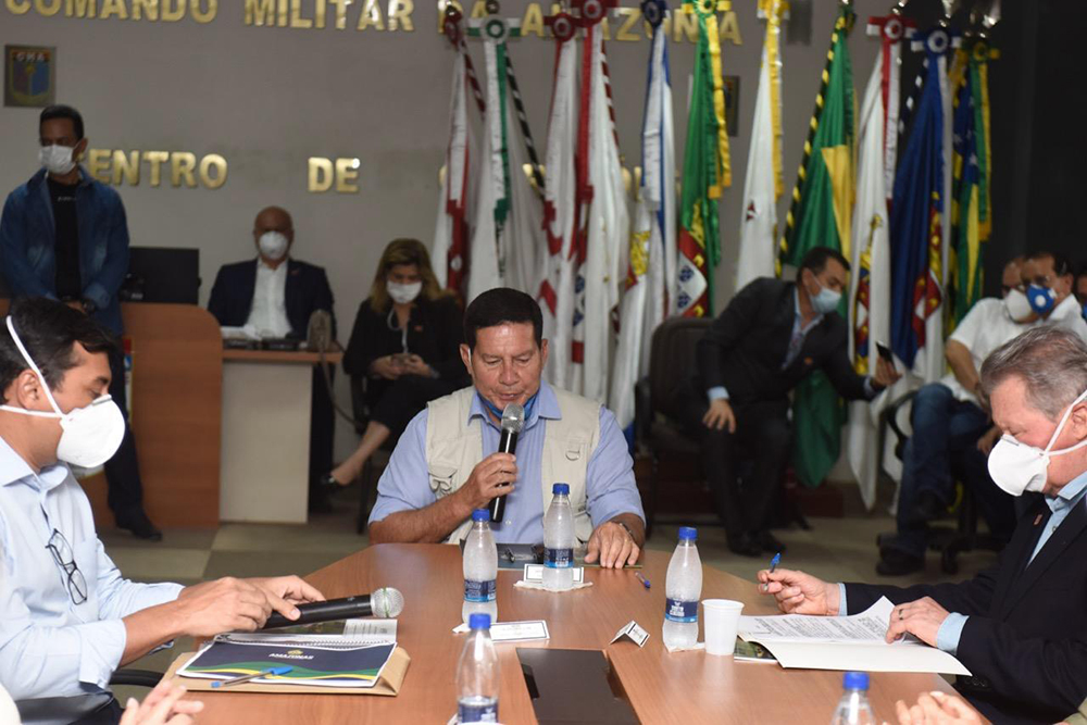 Vice-presidente Hamilton Mourão em reunião com Wilson Lima e Arthur Neto Vice-presidente Hamilton Mourão em reunião com Wilson Lima e Arthur Neto